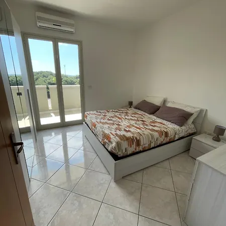 House Nereide, Lovely Sea View Apartment Gallipoli