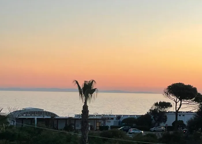 House Nereide, Lovely Sea View Галлиполи